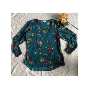 Maurice's Floral Tunic Size Large